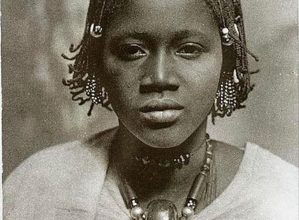 Inside the Secret Language of the Wolof People