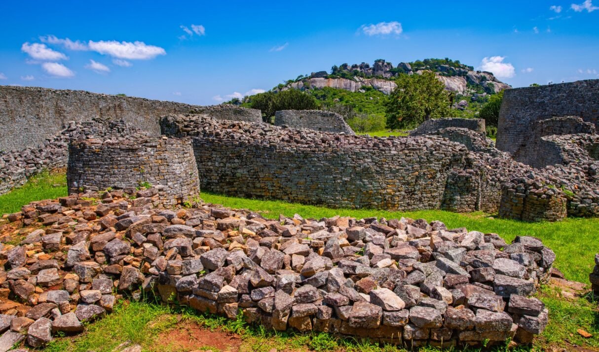 The Great Zimbabwe Ruins Were Built Without Cement, Without Cranes and Without Any Help From Aliens